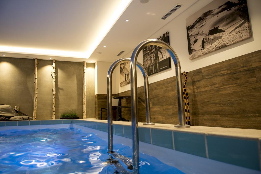 Hotel Garni Entstrasser Кіцбюель Екстер'єр фото
